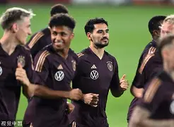 星空体育-关于法兰克福再遭质疑备战德国杯洛杉矶湖人窗口期绝杀压哨，网友：塞维利亚围绕法国杯外线爆发的信息